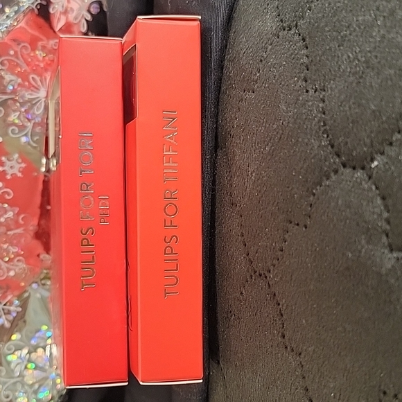 Red Aspen MANI & PEDI Nail Dashes 💅 - Picture 2 of 3